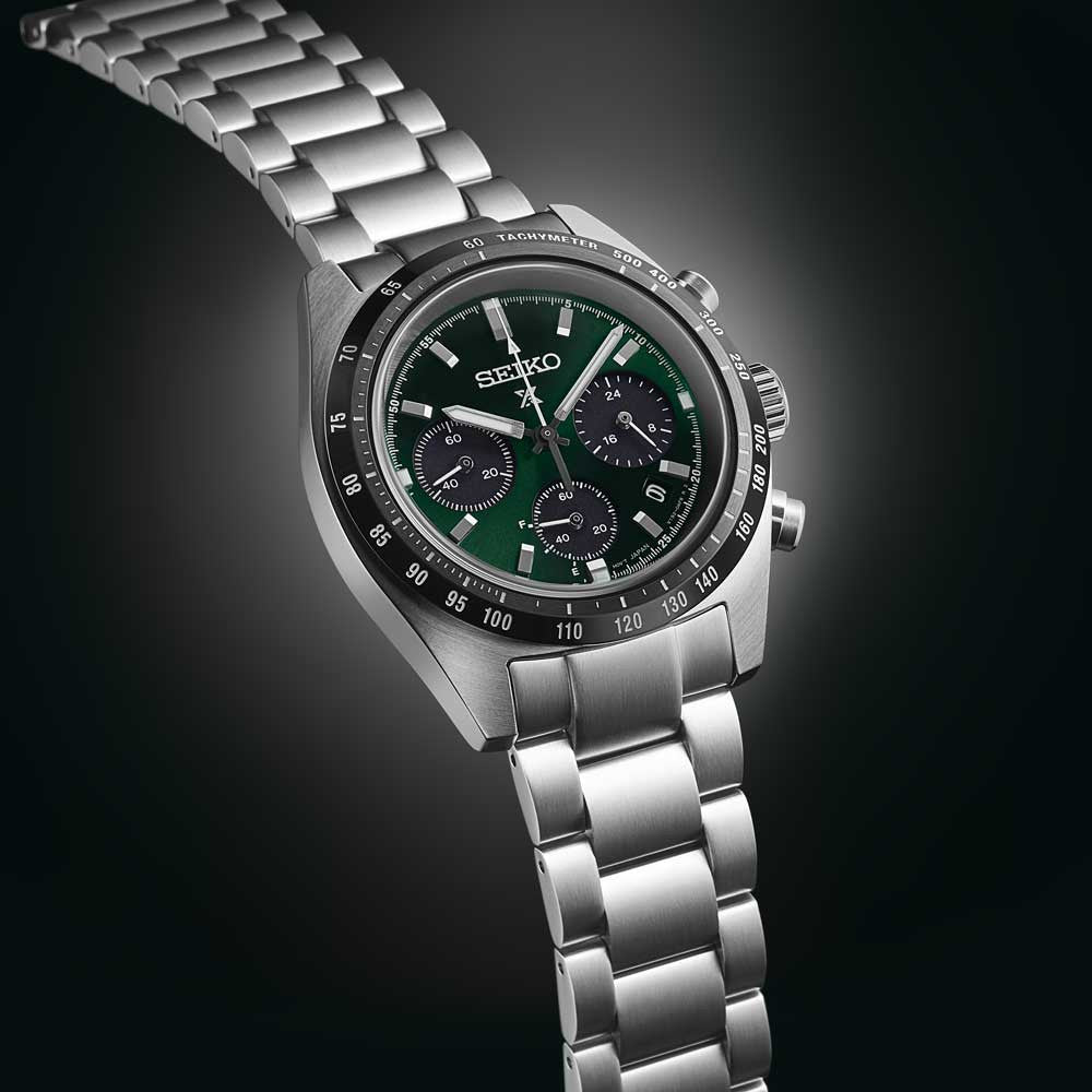Seiko Prospex Speedtimer SSC933P1 side view